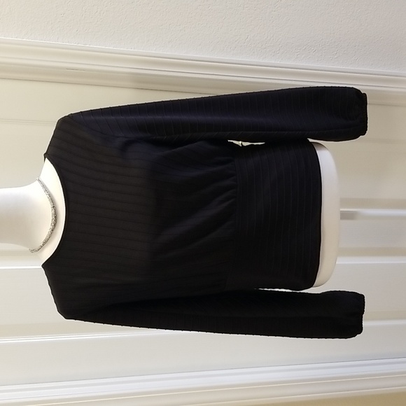 H&M Tops - H & M Black Long Sleeve Top